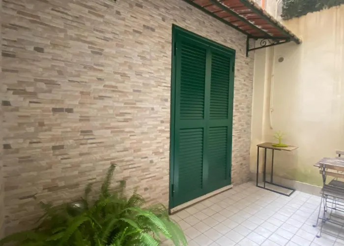 Bed & Breakfast Duomo Neapel